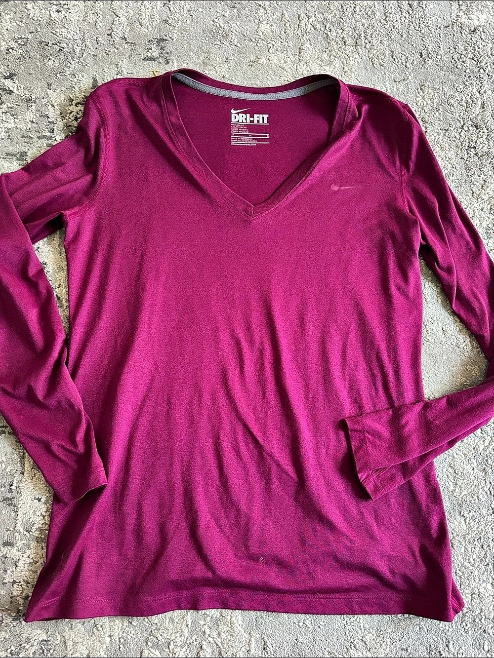 Nike Dri-FIT V-Neck Long Sleeve Athletic Top Pink Medium